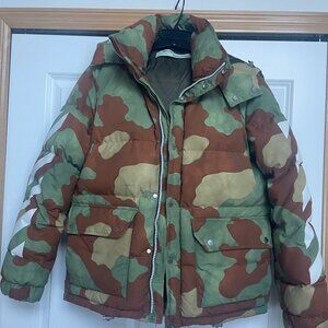 Off-White Camo XS down puffer jacket